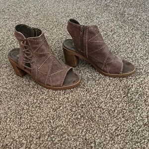 Not Rated Sandal Heel